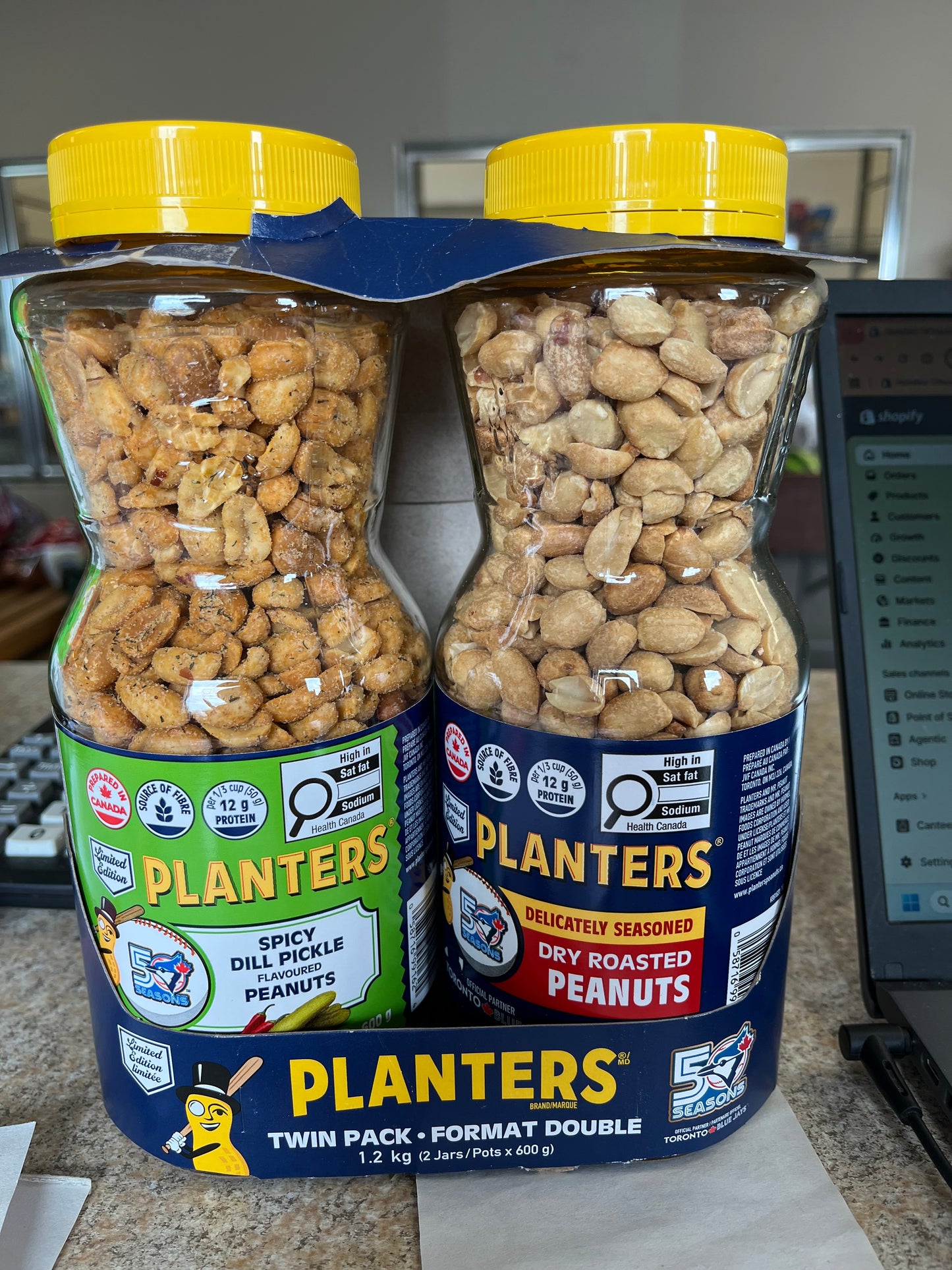 Planter Twin Pack ( Spicy Dill Pickle & Dry Roasted )