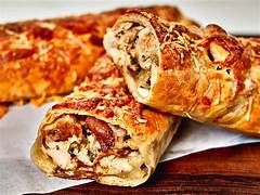 Molinaro's Chicken  Bakes